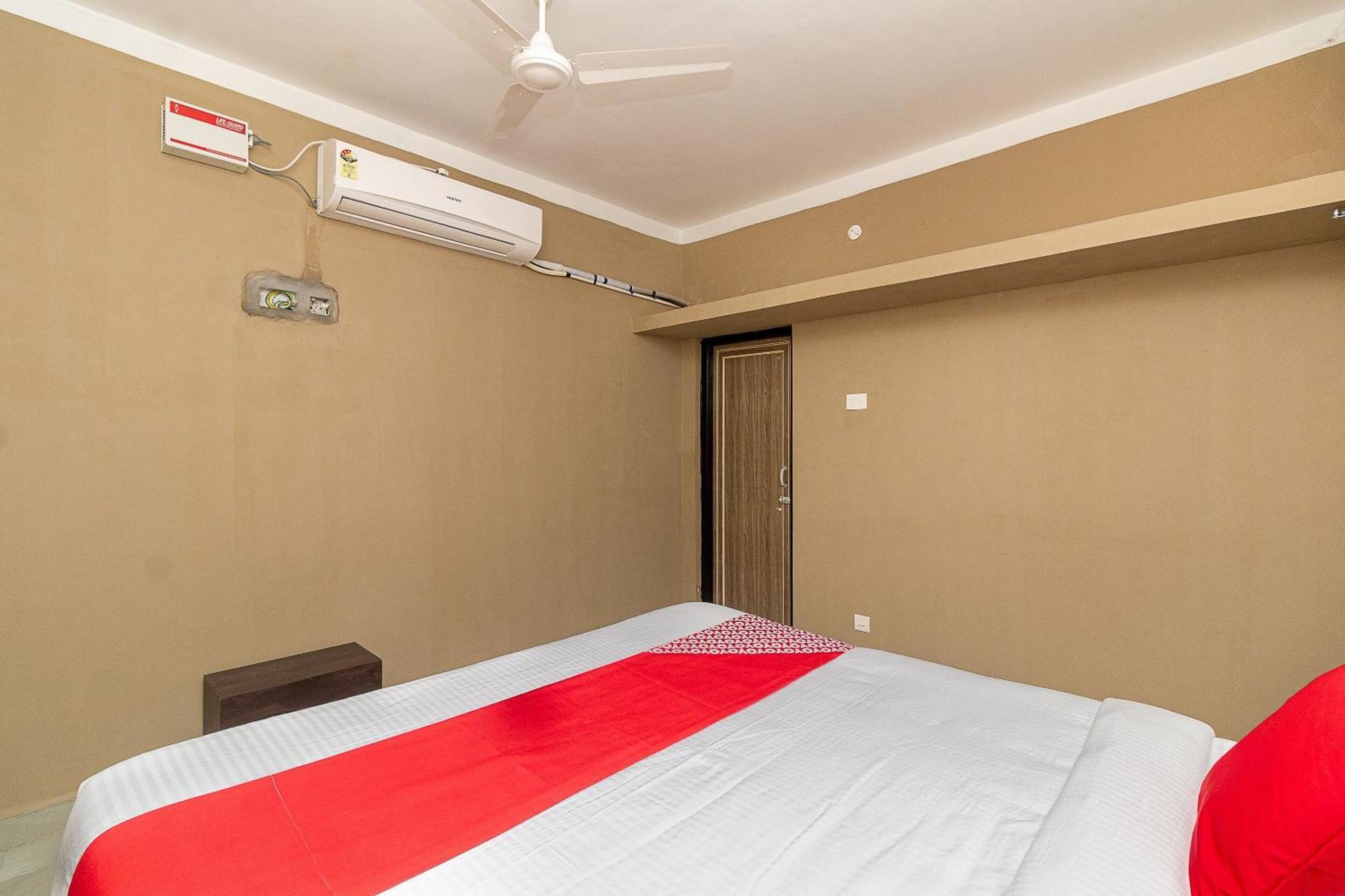 Oyo Green Hills Villa Kuttālam Esterno foto